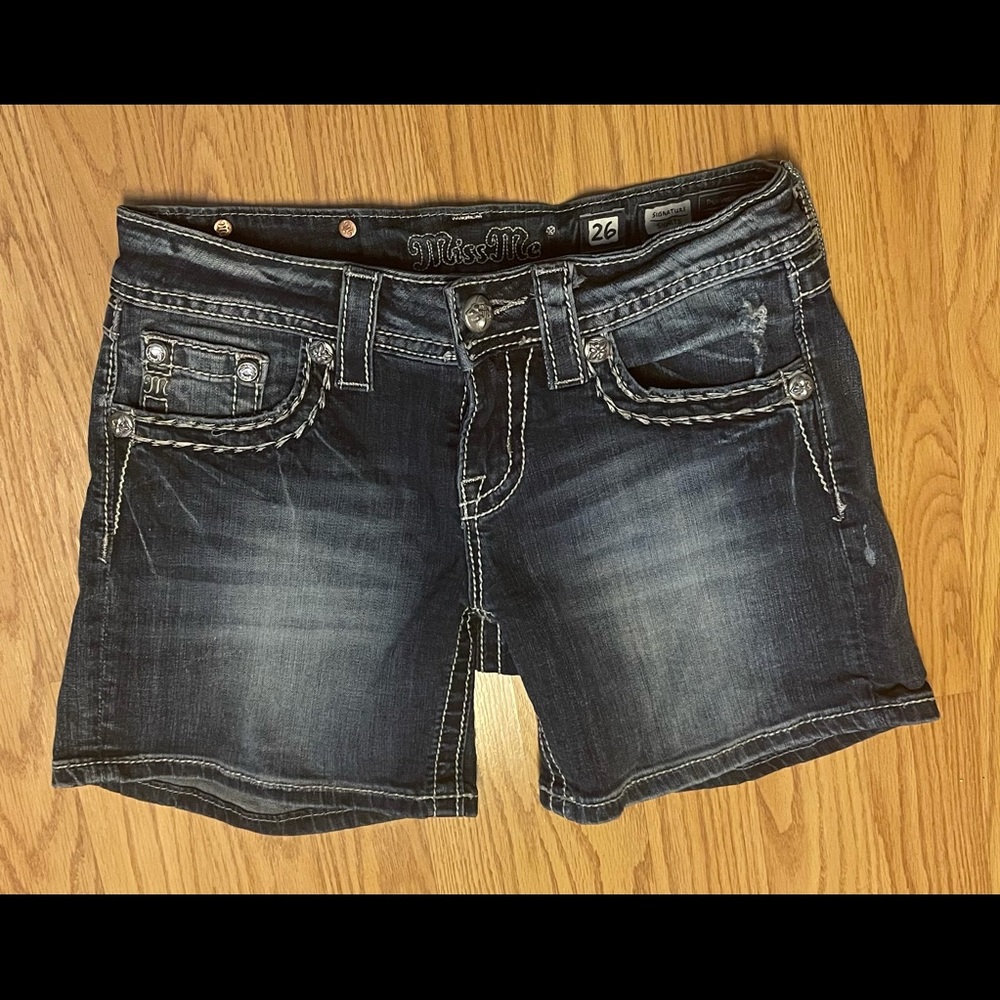 MISS ME SHORTS